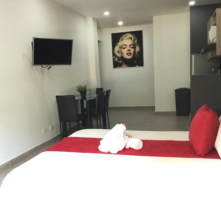 Apartahotel Avanti Medellin Exterior photo